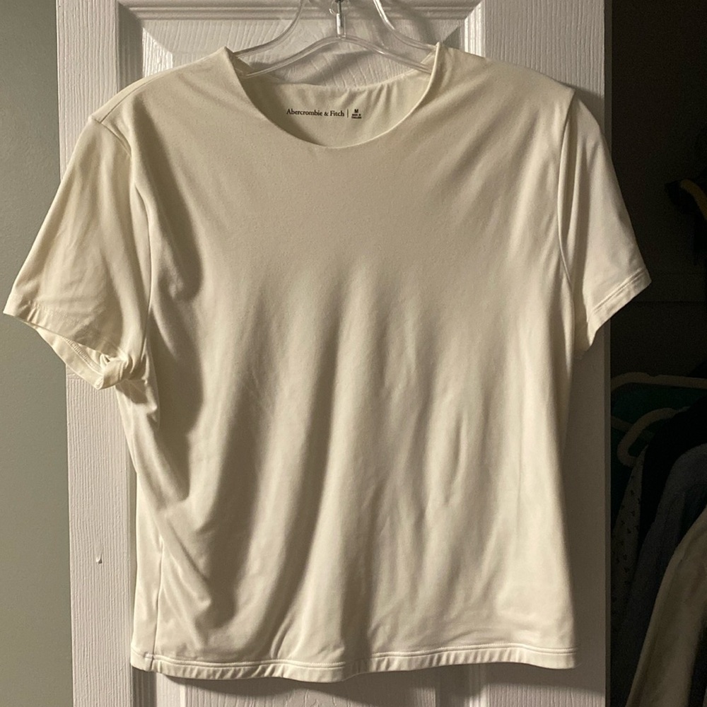 -Abercrombie & Fitch Tee